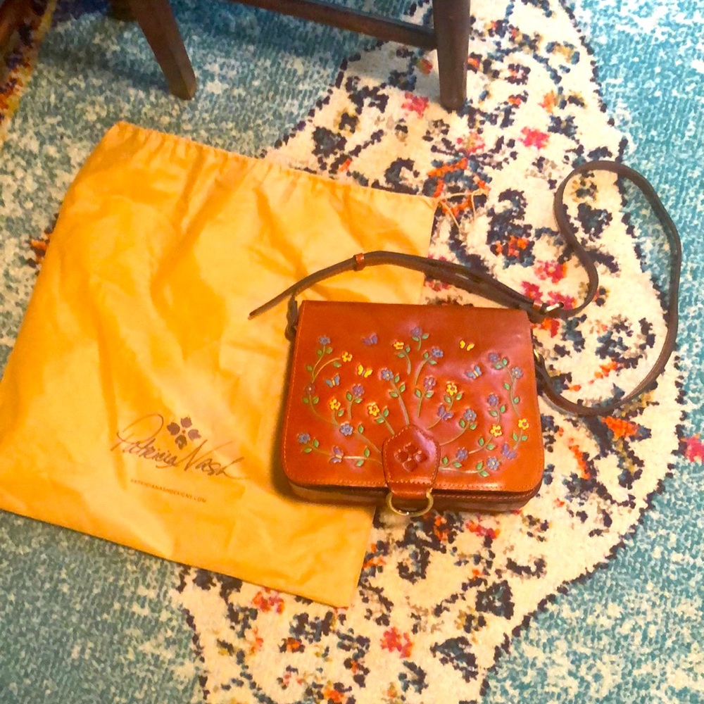 Hand painted leather Patricia Nash bag with dust bag